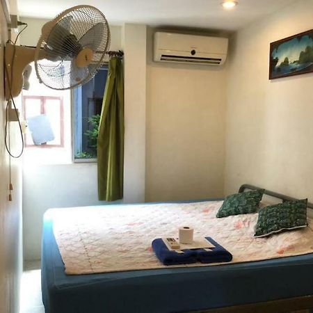 Miggy Guest House (Adults Only) Bangkok Ngoại thất bức ảnh