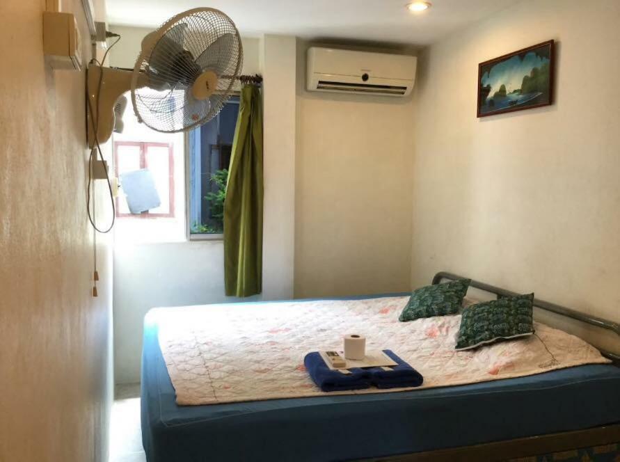 Miggy Guest House (Adults Only) Bangkok Ngoại thất bức ảnh